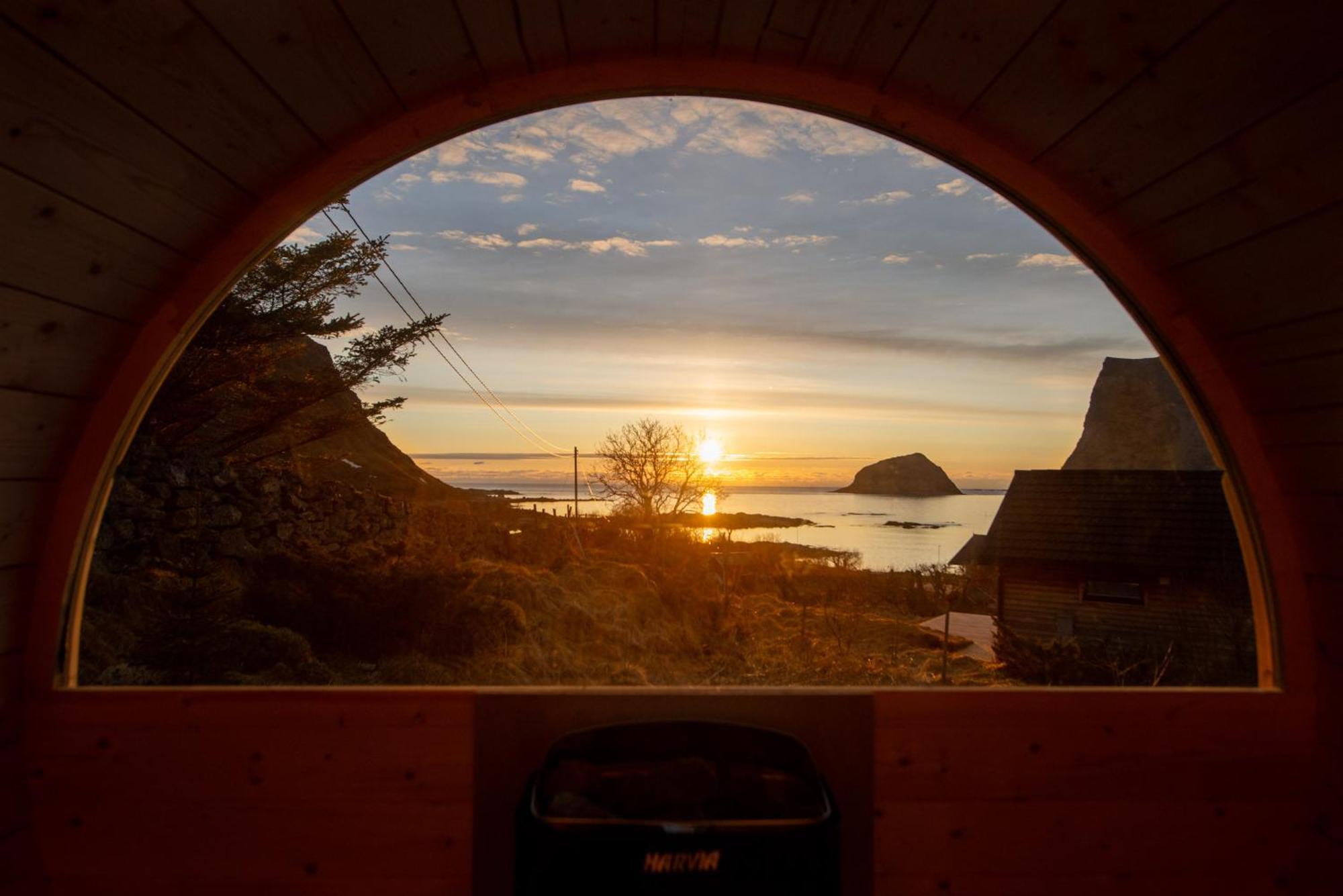 Haukland Beach Panorama Offersoya 外观 照片